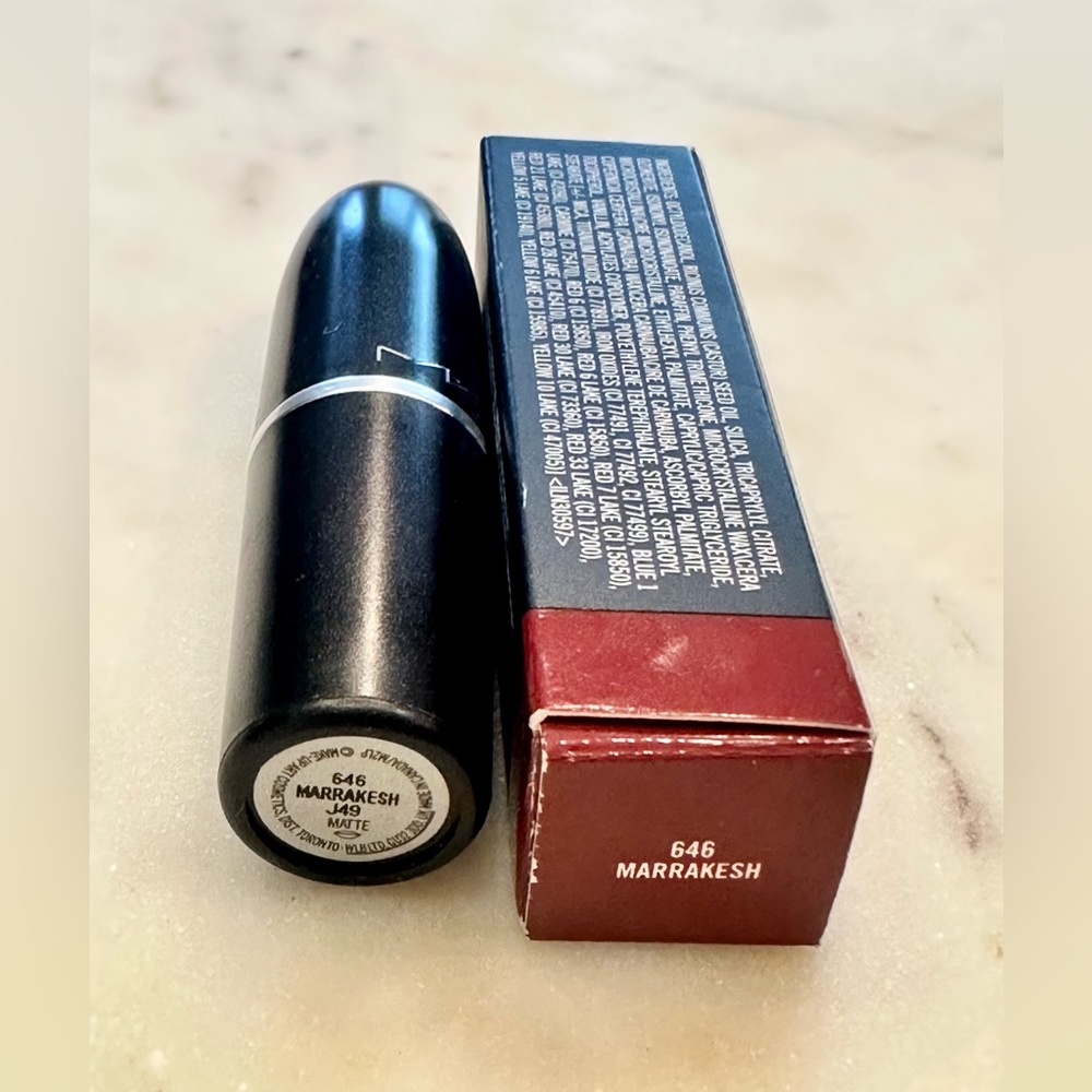MAC Cosmetics Matte Lipstick - Picture 6 of 7